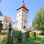 Moderne Bei Stuttgart バイブリンゲン