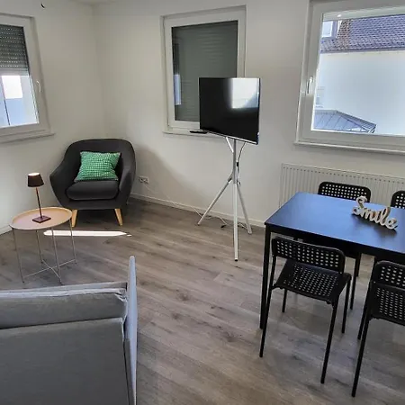 Stilvolle 3 Zimmer Wohnung Waiblingen, Flexible Anreise, 16 Min Stuttgart *