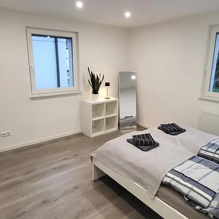 3 Nintendo Switch 6 Gaeste Stuttgart Glorystay Апартаменты