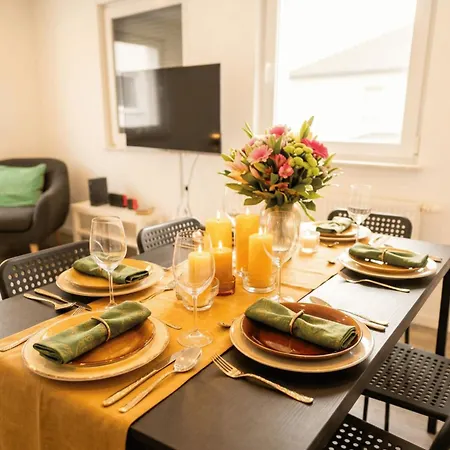 Stilvolle 3 Zimmer Wohnung Waiblingen, Flexible Anreise, 16 Min Stuttgart Apartman *