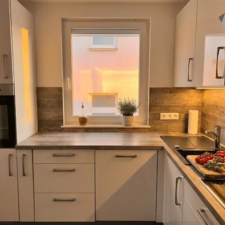 Stilvolle 3 Zimmer Wohnung Waiblingen, Flexible Anreise, 16 Min Stuttgart Waiblingen (Stuttgart)